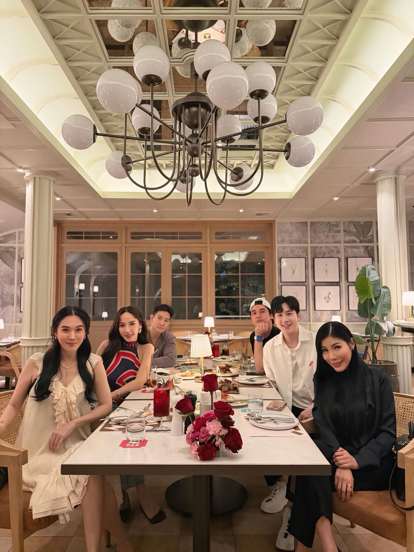 เมย์ เฟื่องอารมย์