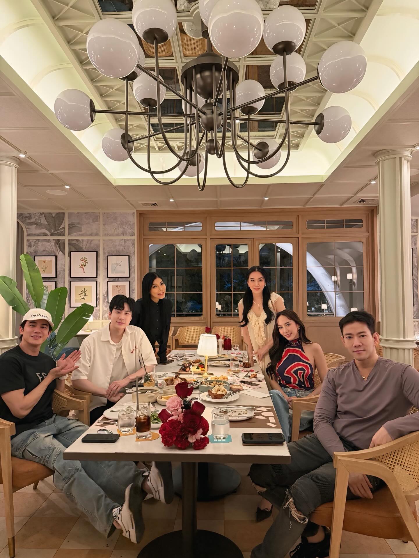 เมย์ เฟื่องอารมย์