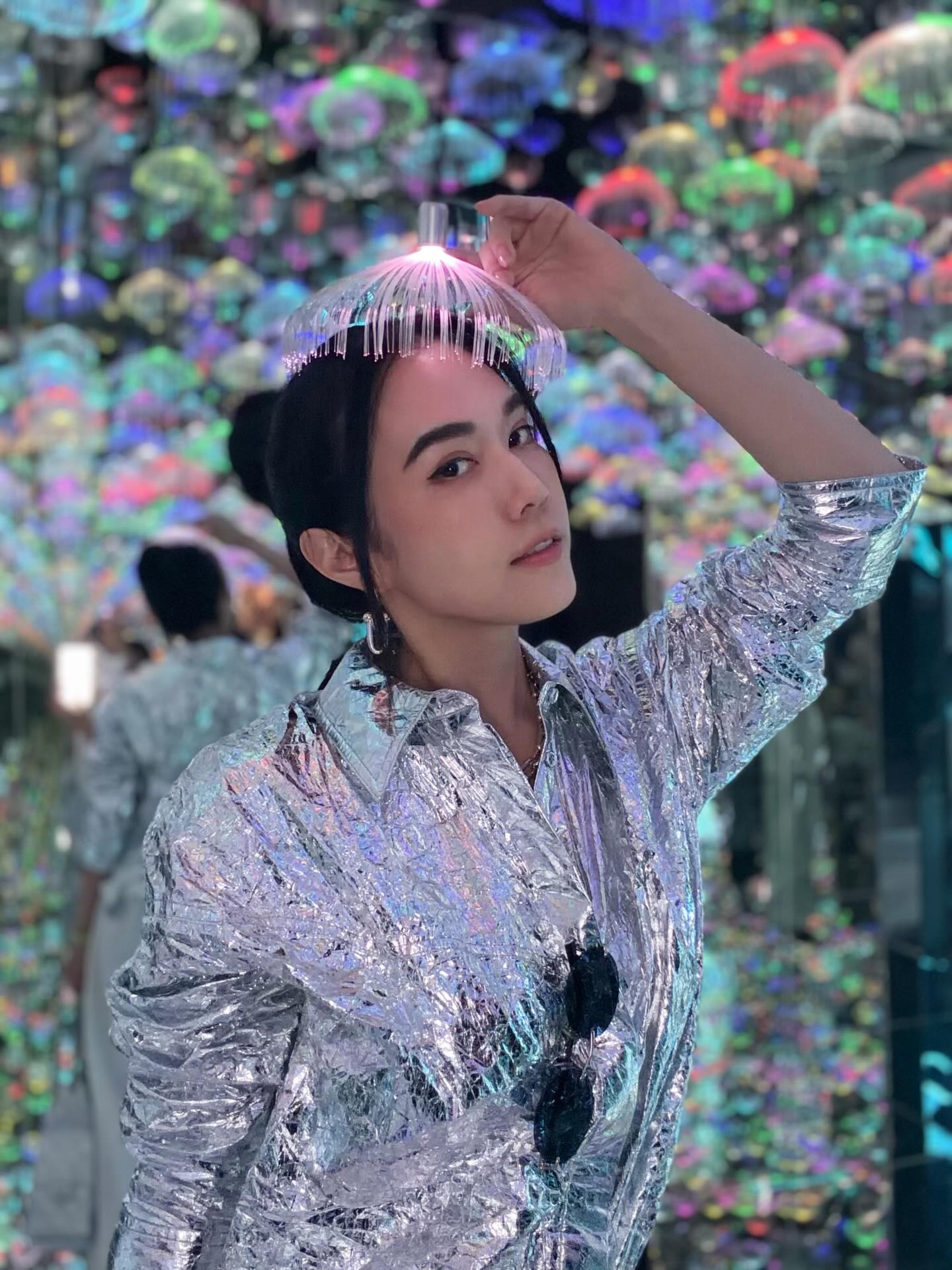 เมย์ เฟื่องอารมย์