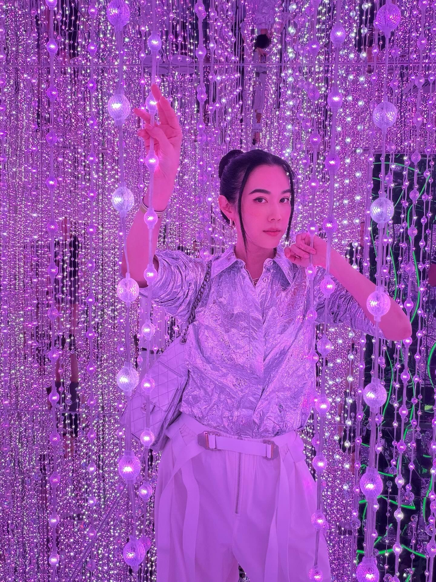 เมย์ เฟื่องอารมย์