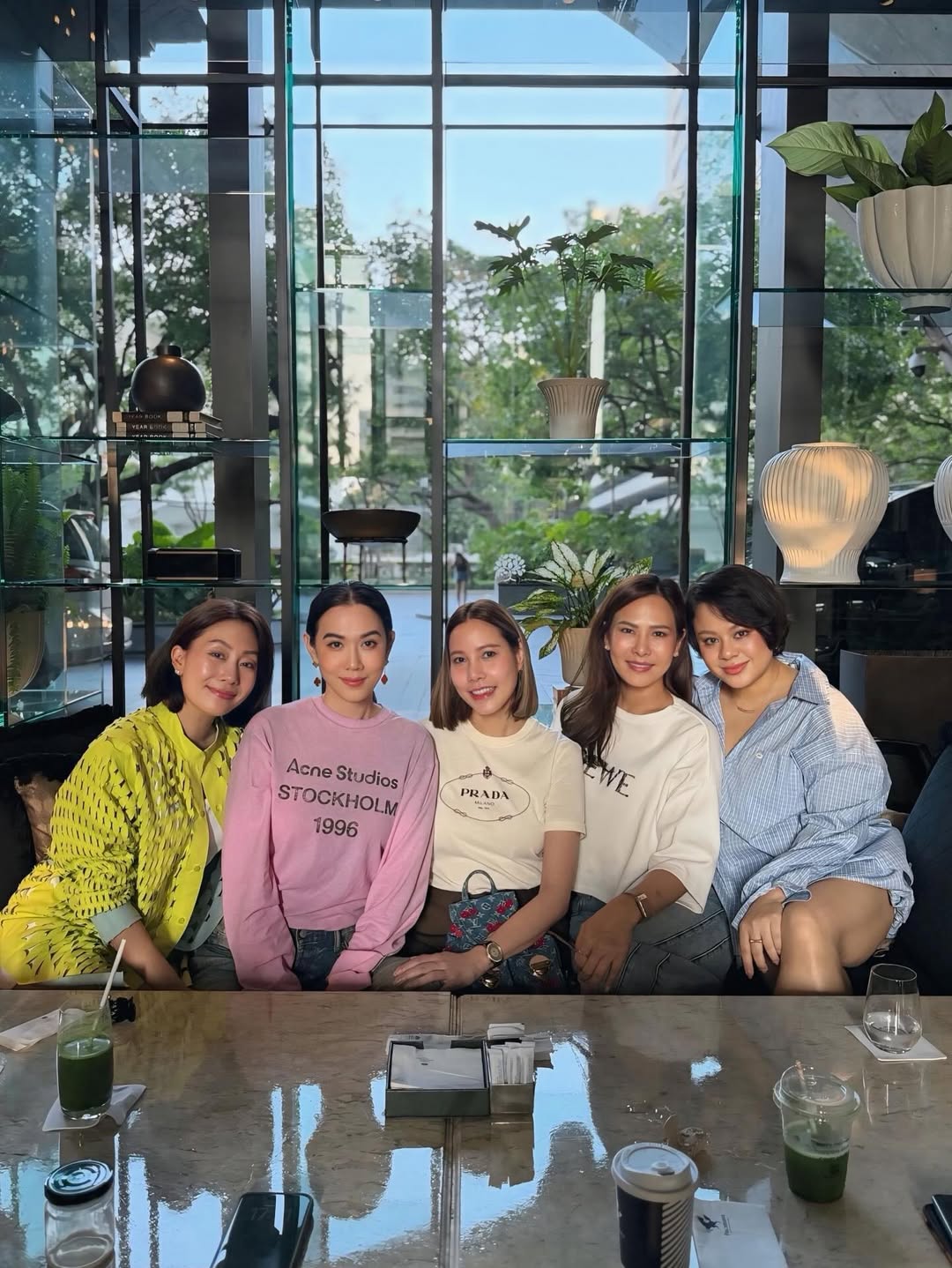 เมย์ เฟื่องอารมย์