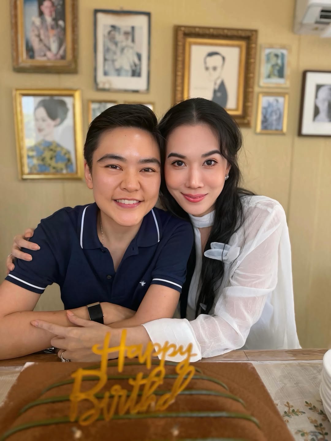 เมย์ เฟื่องอารมย์