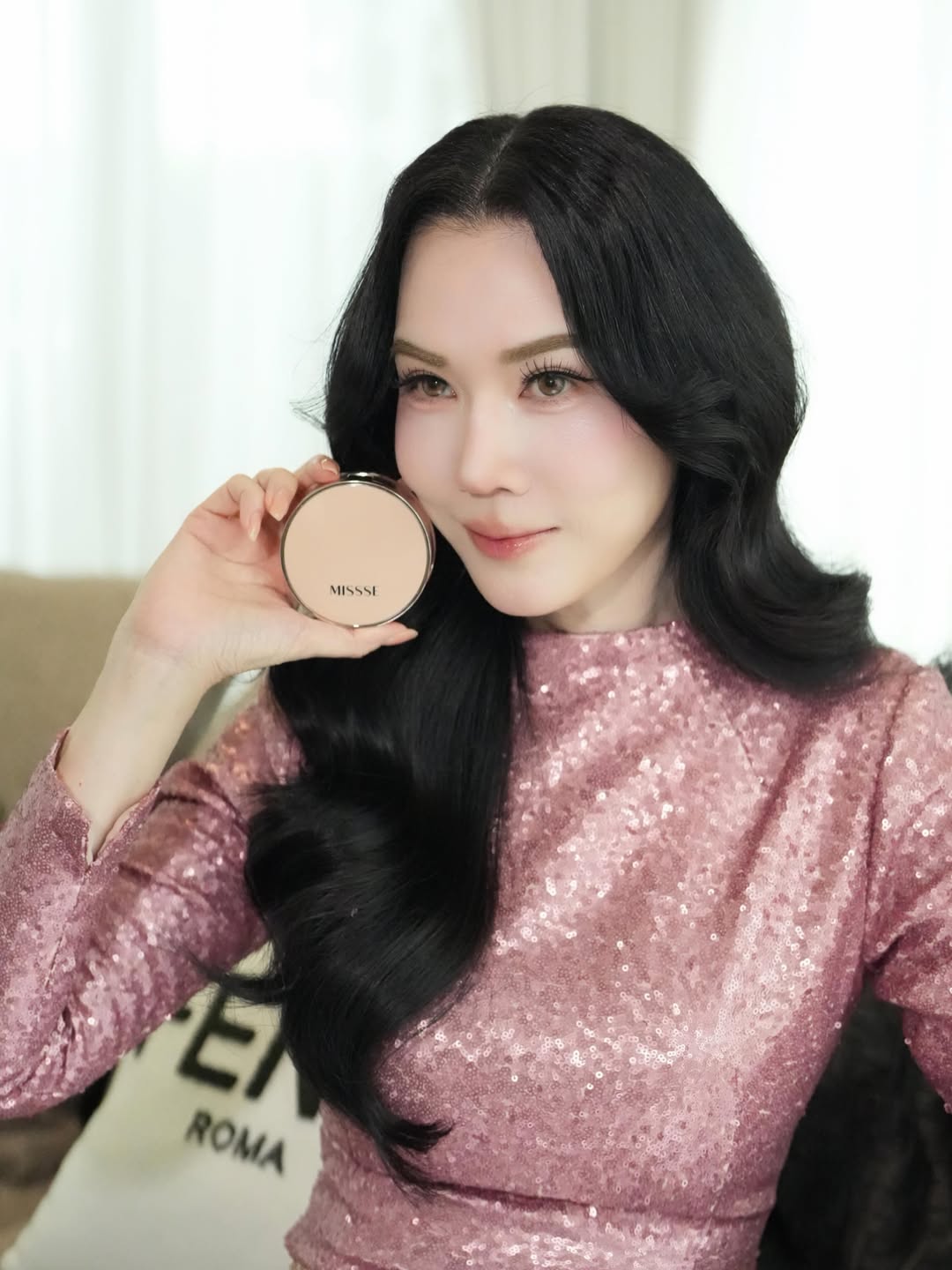 เมย์ เฟื่องอารมย์
