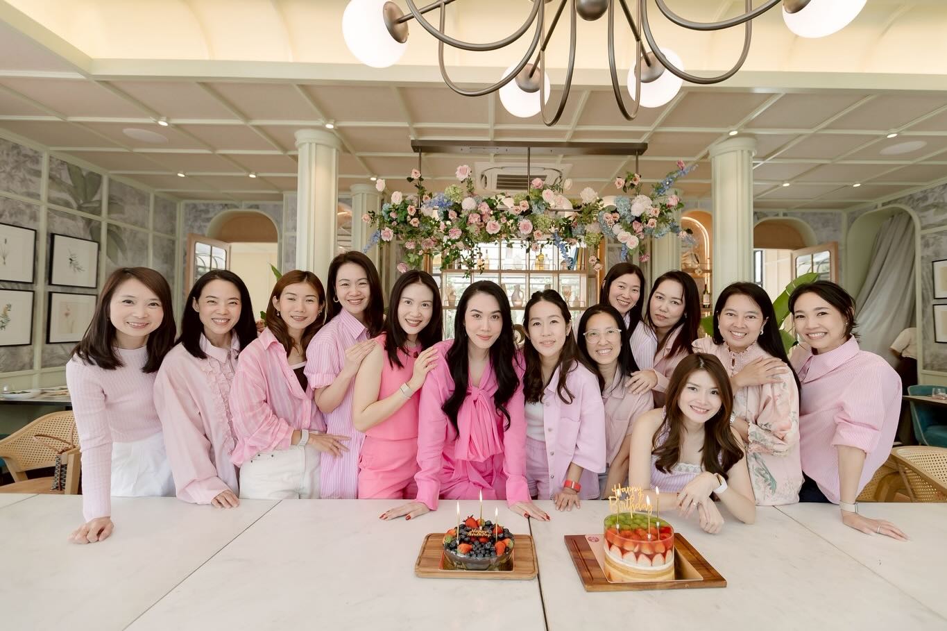 เมย์ เฟื่องอารมย์