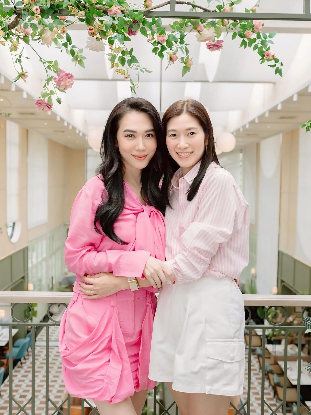 เมย์ เฟื่องอารมย์