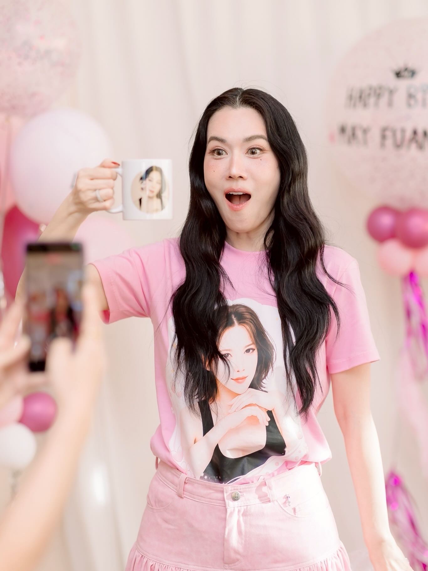 เมย์ เฟื่องอารมย์