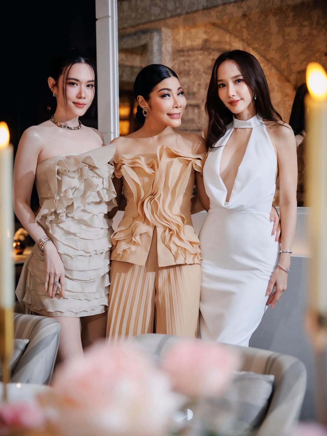 เมย์ เฟื่องอารมย์