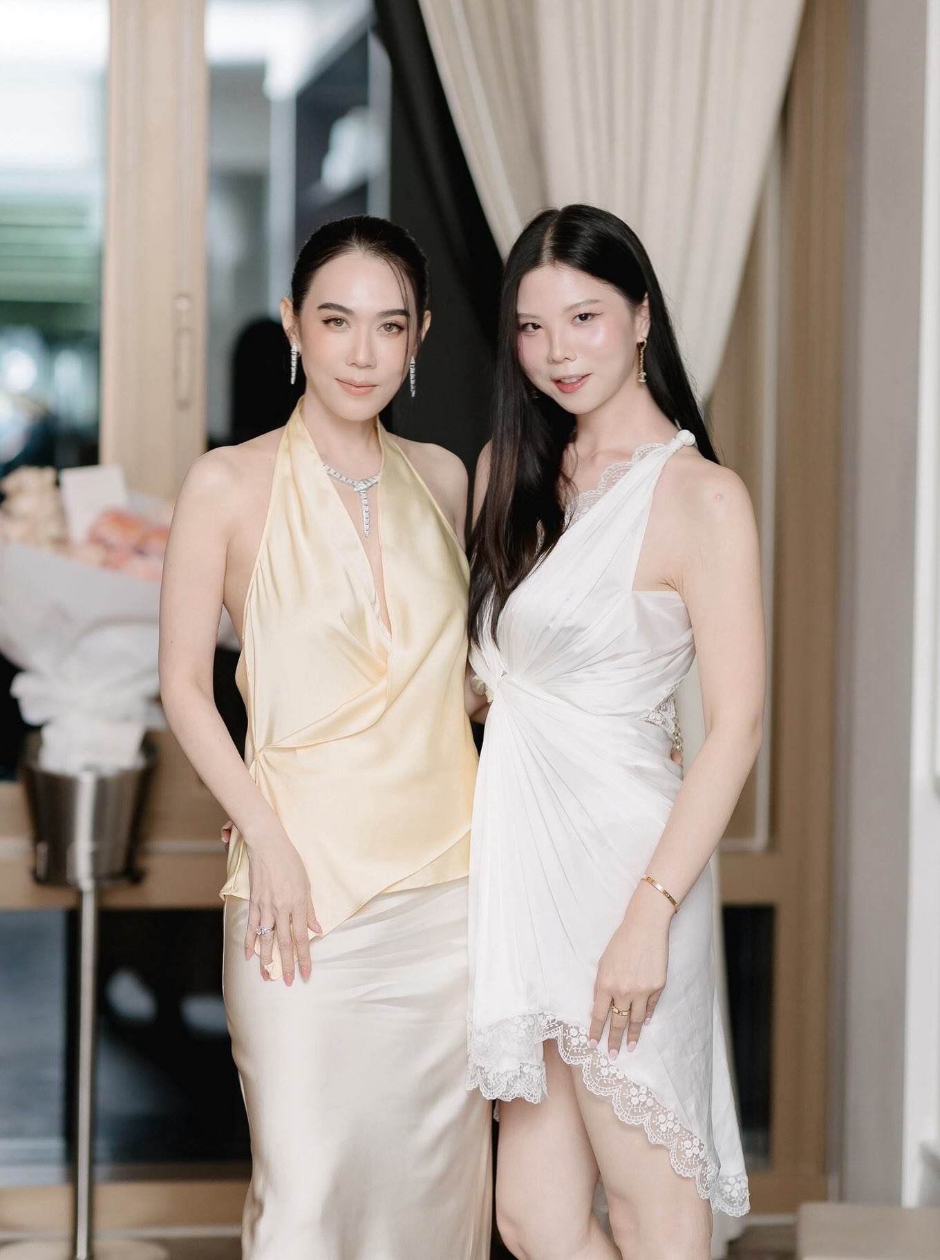 เมย์ เฟื่องอารมย์