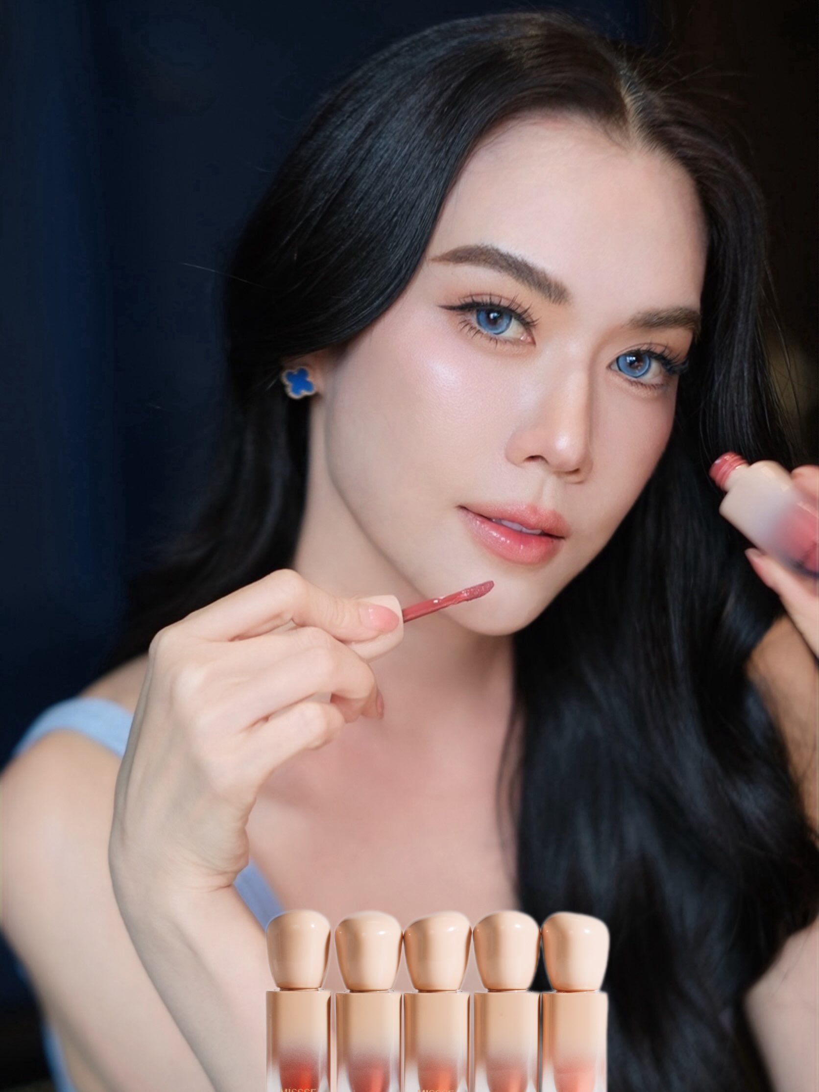 เมย์ เฟื่องอารมย์