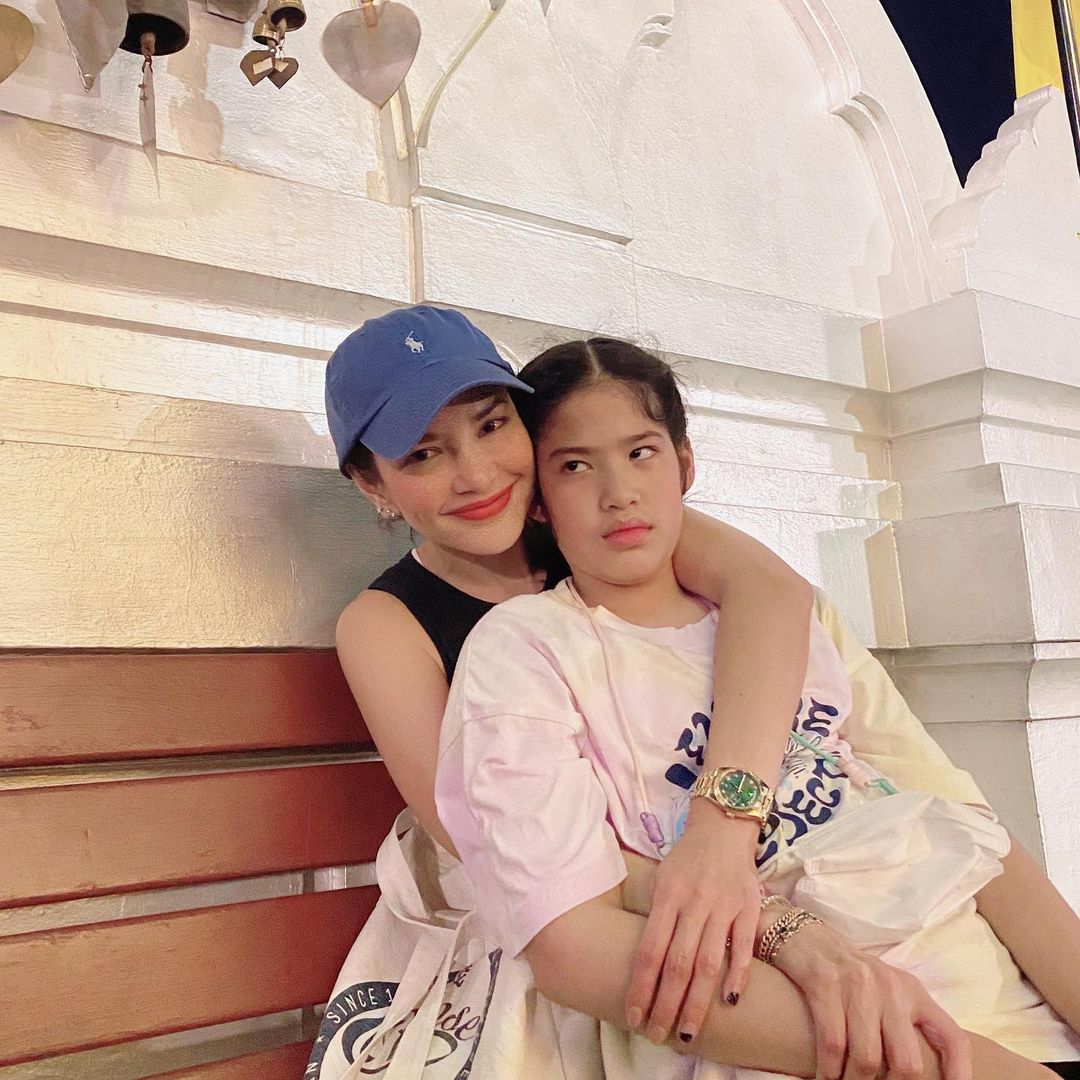 อ้อม - พิยดา จุฑารัตนกุล