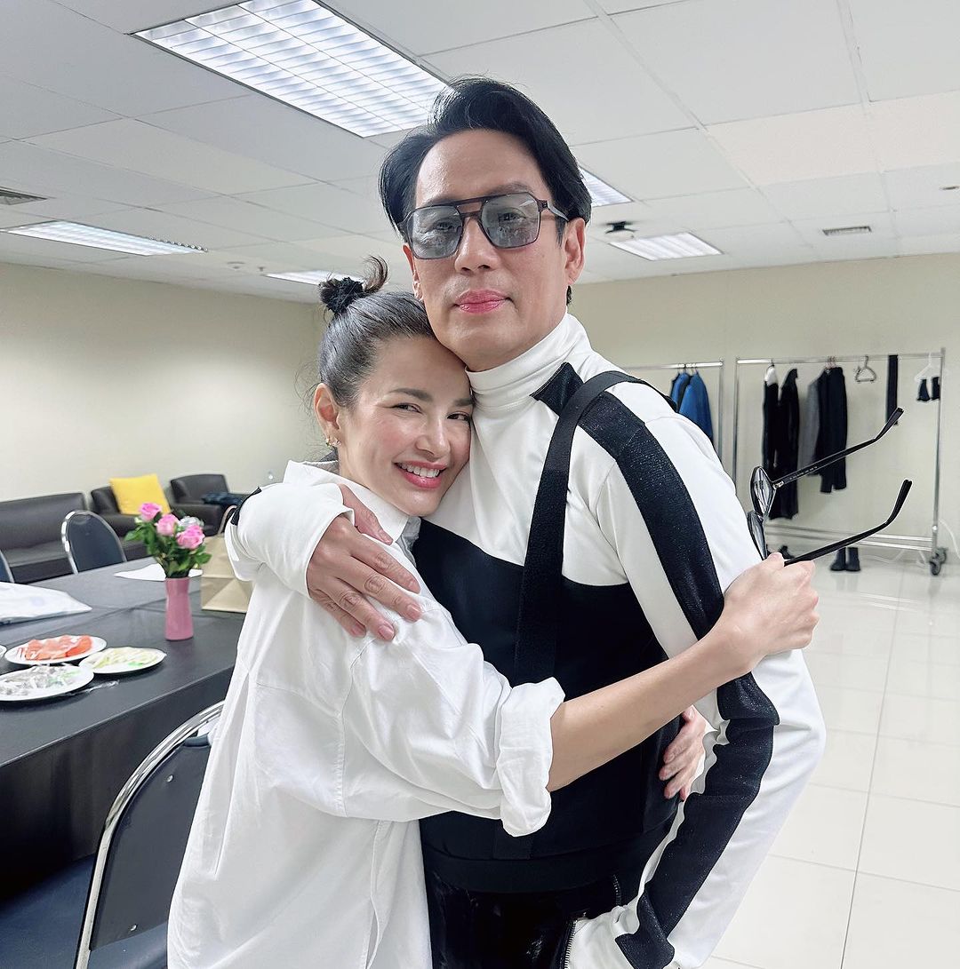 อ้อม - พิยดา จุฑารัตนกุล