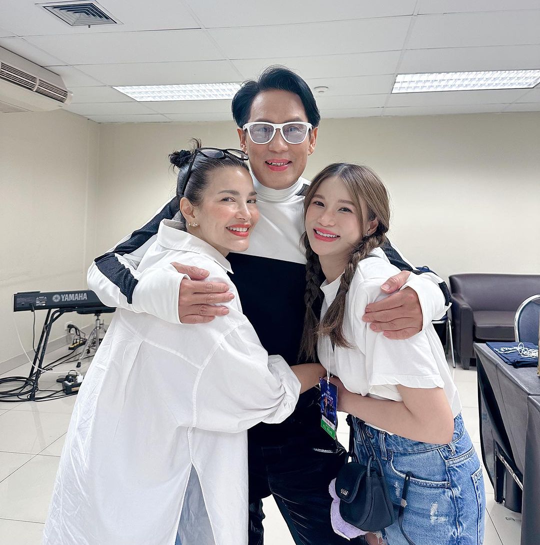 อ้อม - พิยดา จุฑารัตนกุล