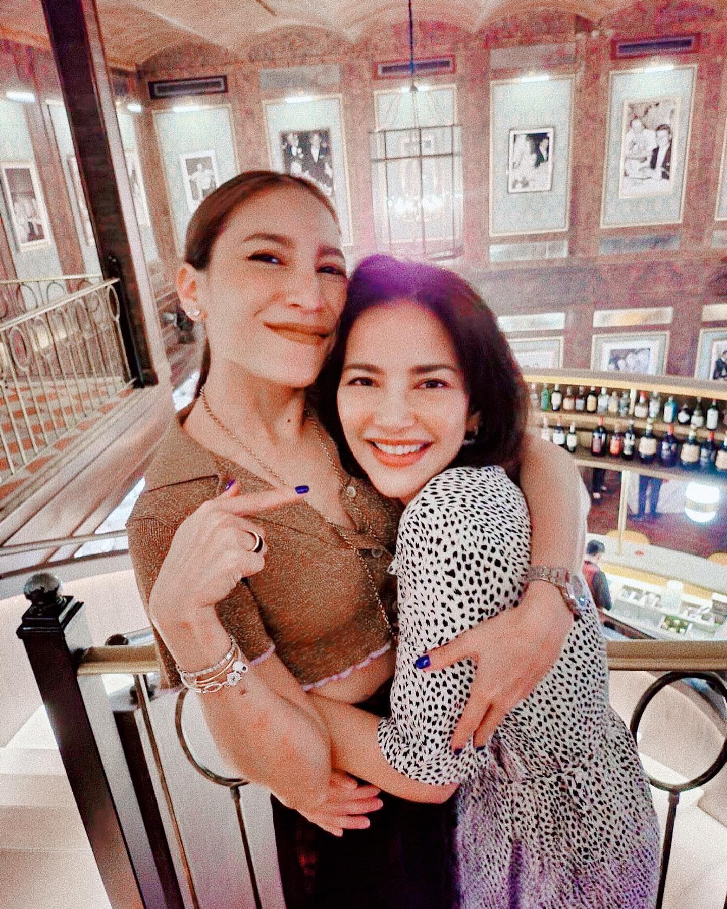 อ้อม - พิยดา จุฑารัตนกุล