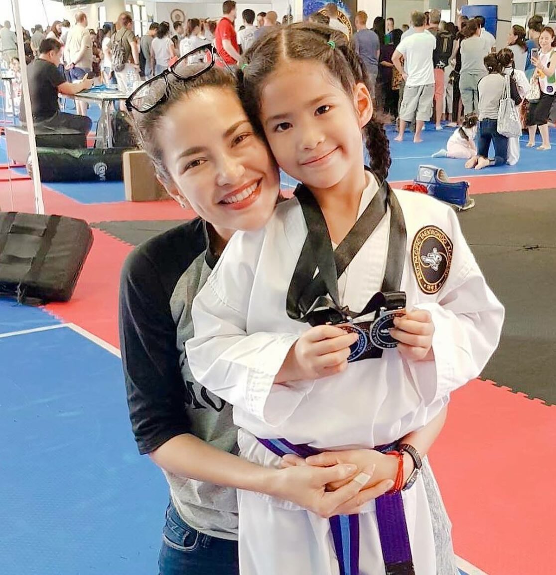 อ้อม - พิยดา จุฑารัตนกุล