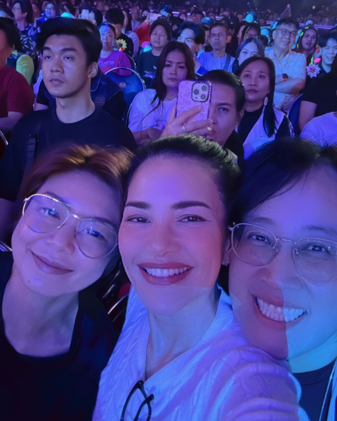 อ้อม - พิยดา จุฑารัตนกุล