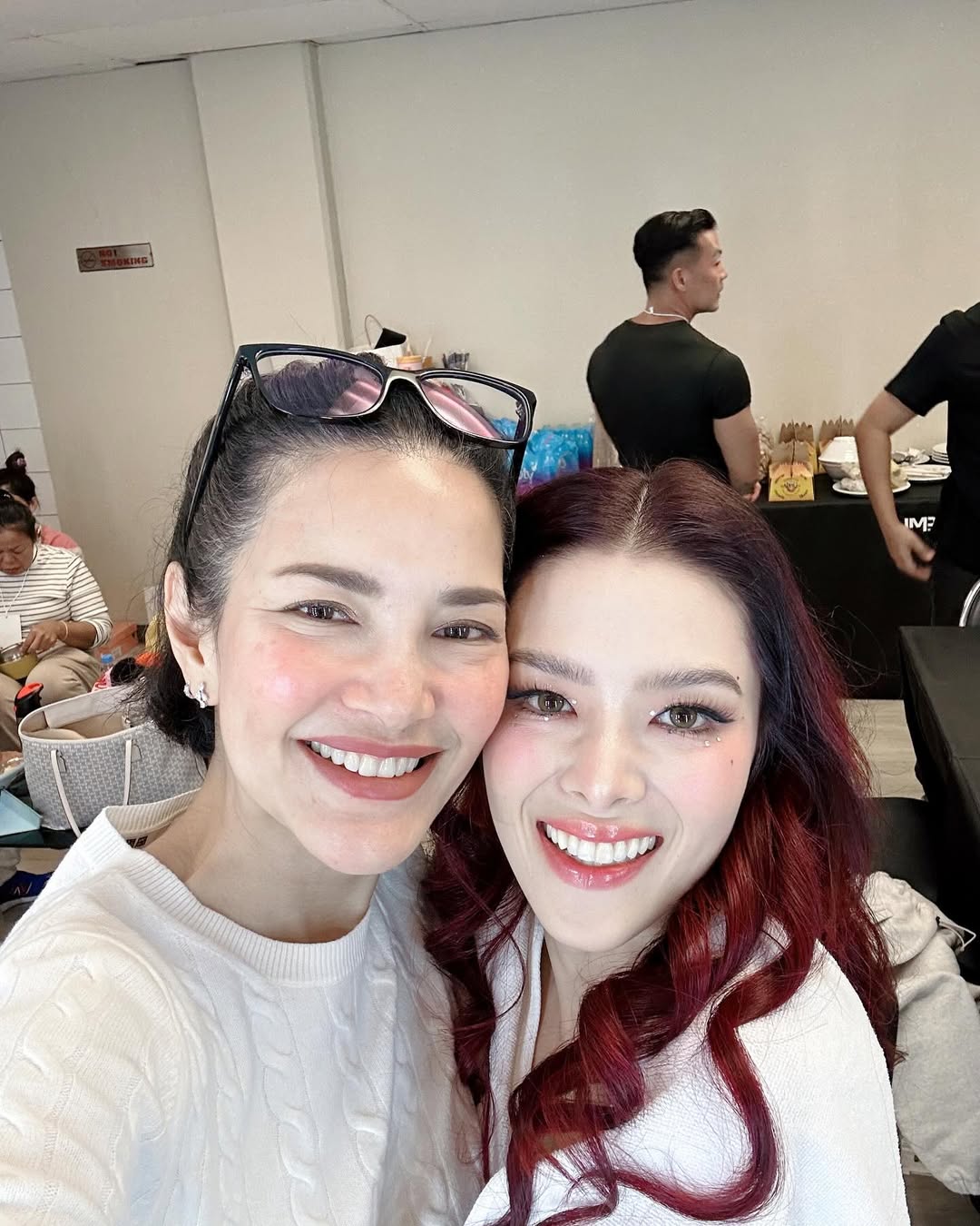 อ้อม - พิยดา จุฑารัตนกุล