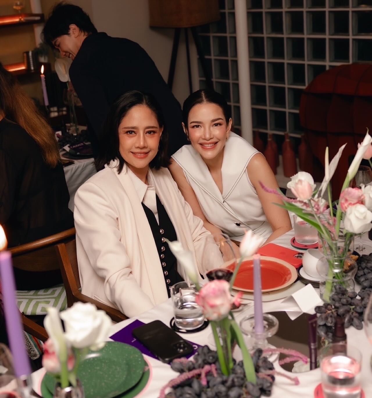 อ้อม - พิยดา จุฑารัตนกุล