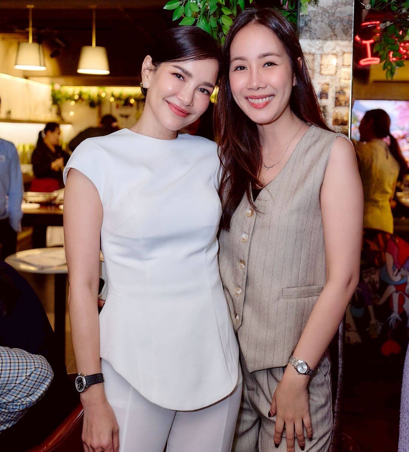อ้อม - พิยดา จุฑารัตนกุล