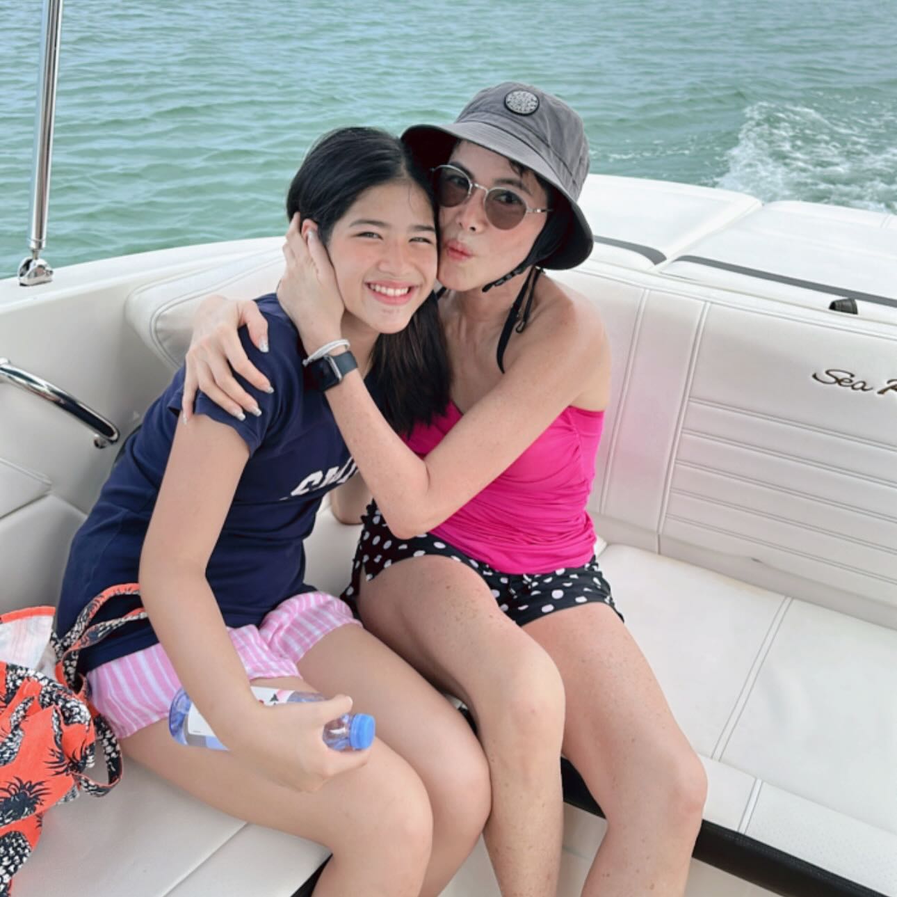 อ้อม - พิยดา จุฑารัตนกุล