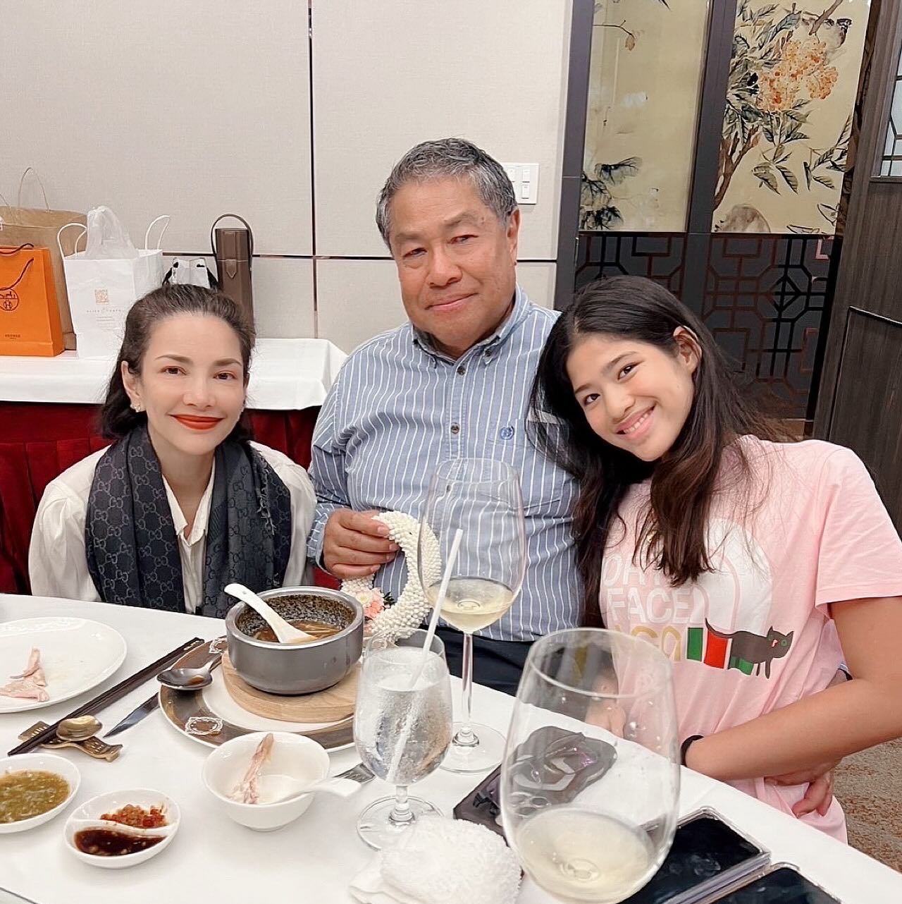 อ้อม - พิยดา จุฑารัตนกุล