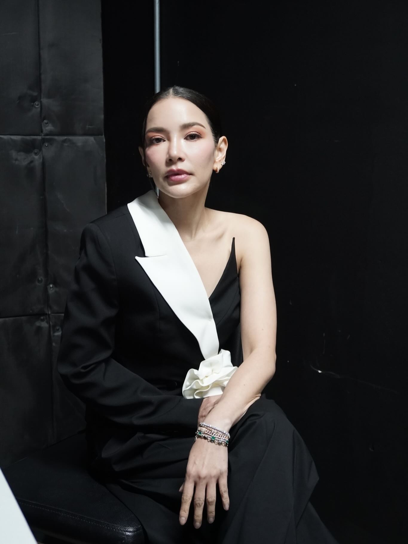 อ้อม - พิยดา จุฑารัตนกุล