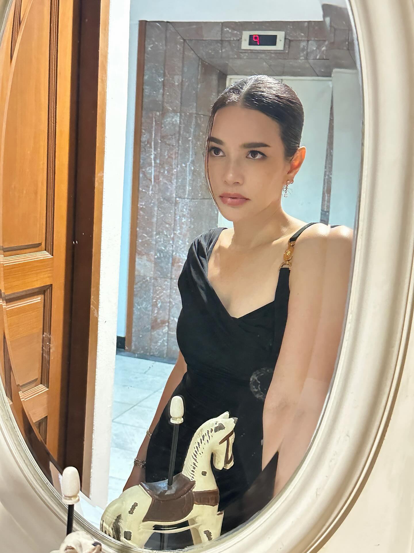อ้อม - พิยดา จุฑารัตนกุล