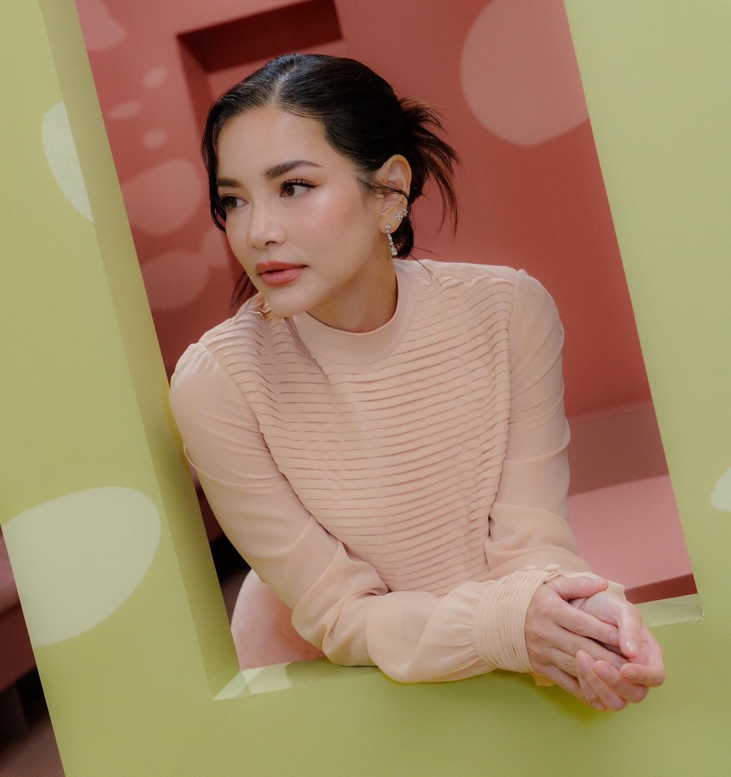 อ้อม - พิยดา จุฑารัตนกุล