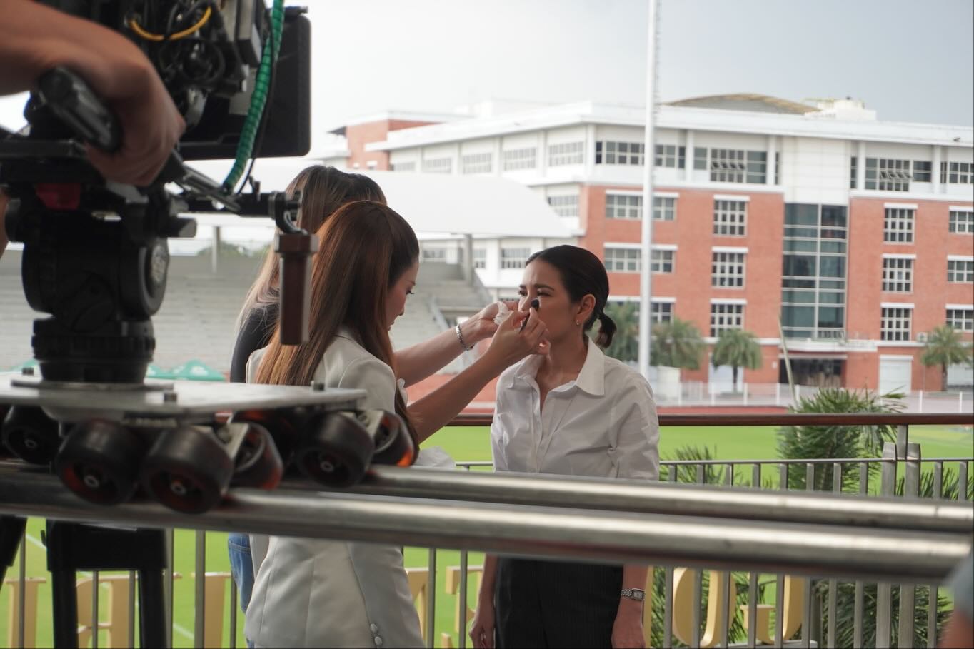 อ้อม - พิยดา จุฑารัตนกุล
