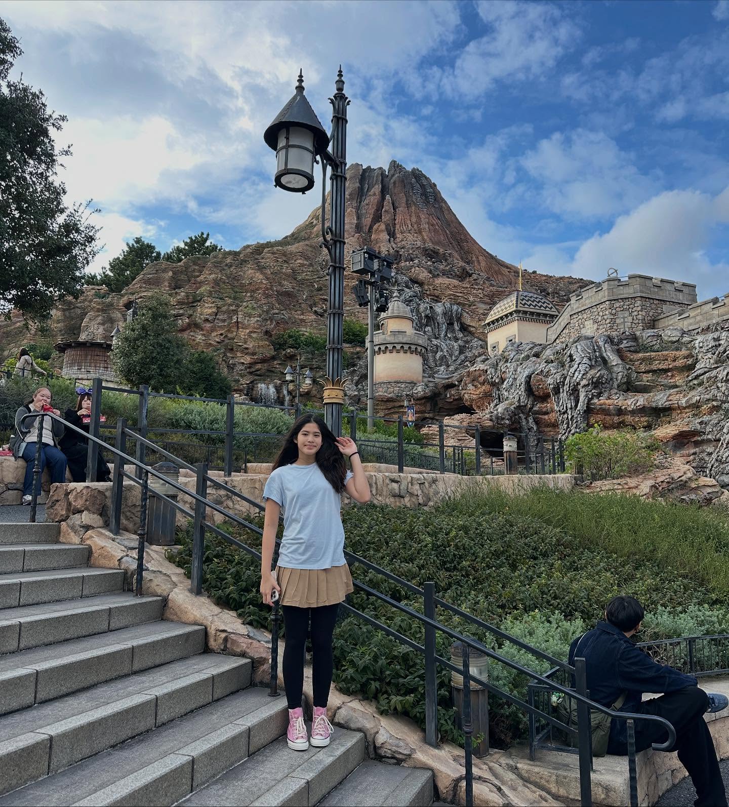 อ้อม - พิยดา จุฑารัตนกุล