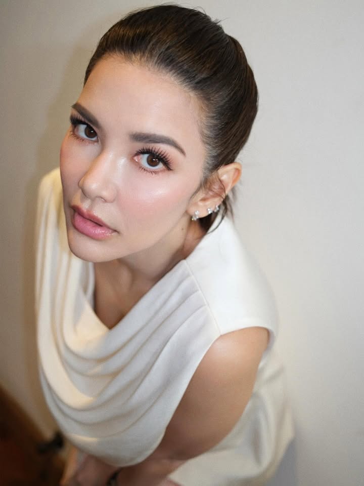 อ้อม - พิยดา จุฑารัตนกุล