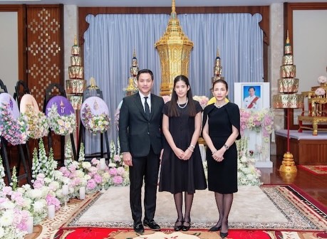 อ้อม - พิยดา จุฑารัตนกุล