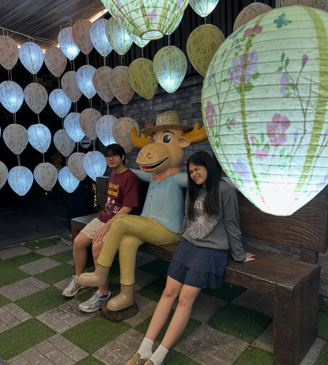 อ้อม - พิยดา จุฑารัตนกุล