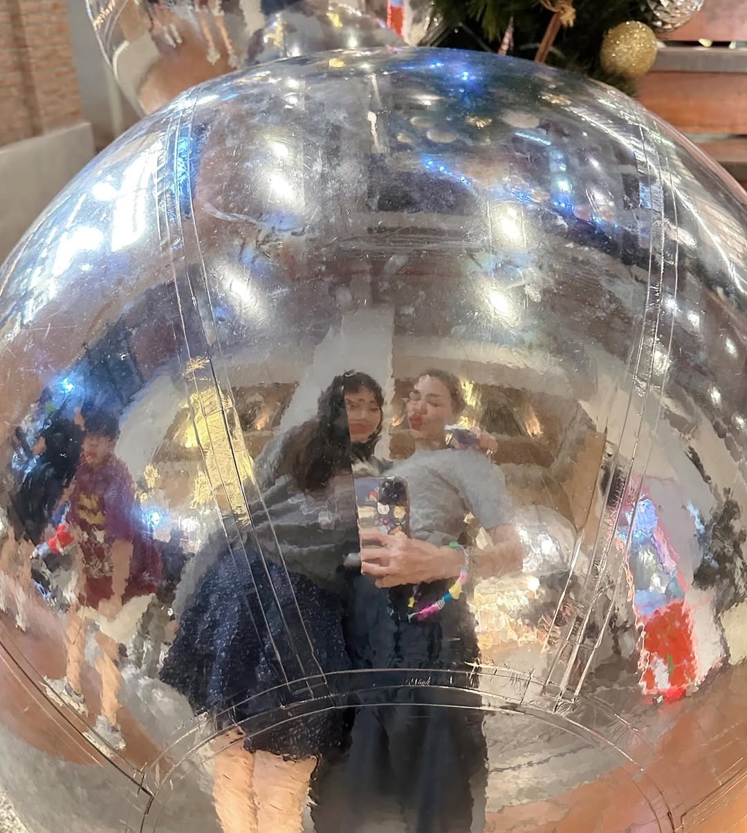 อ้อม - พิยดา จุฑารัตนกุล