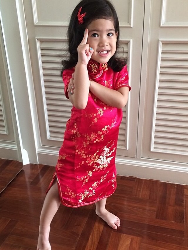 อ้อม - พิยดา จุฑารัตนกุล