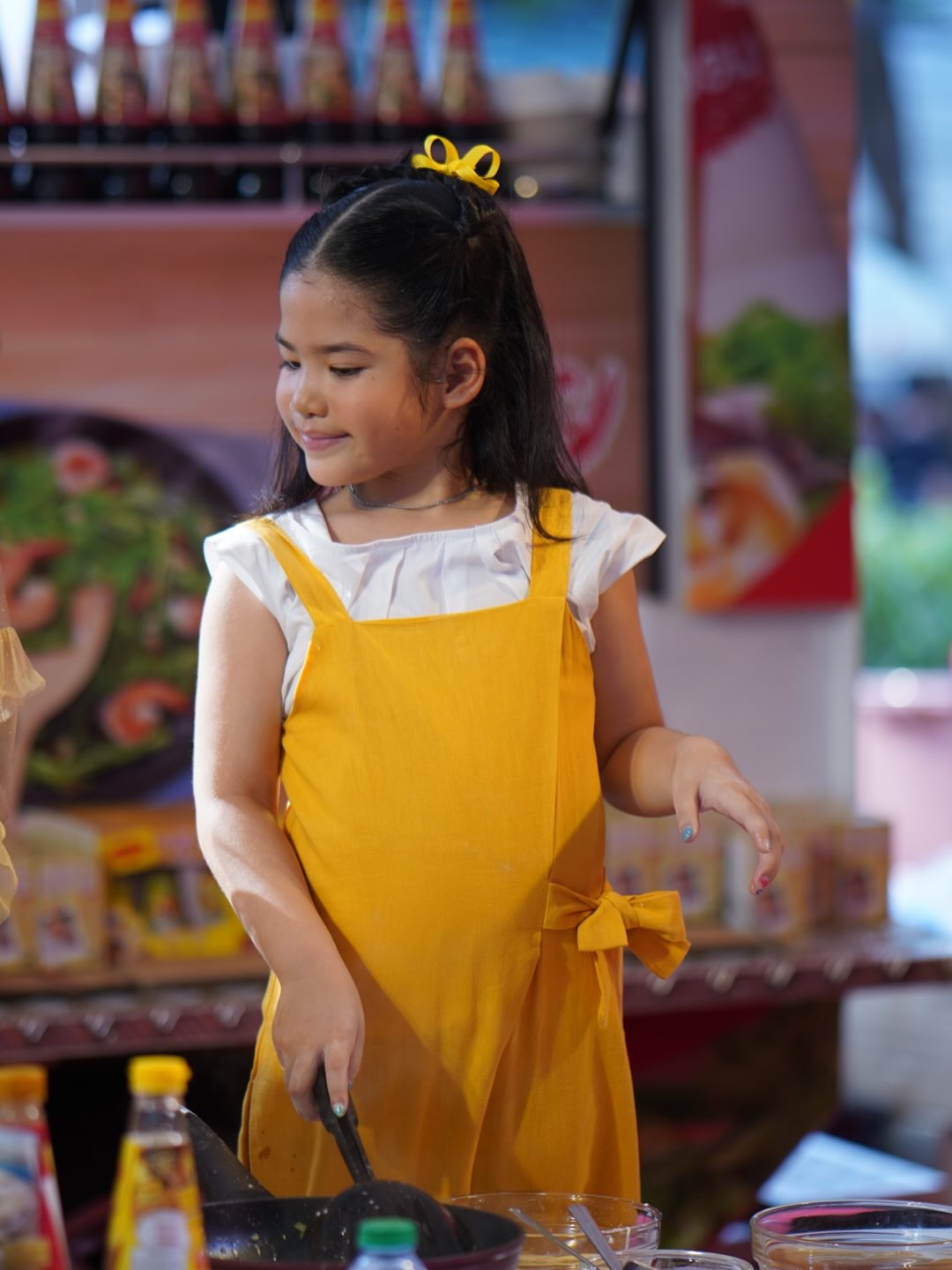 อ้อม - พิยดา จุฑารัตนกุล