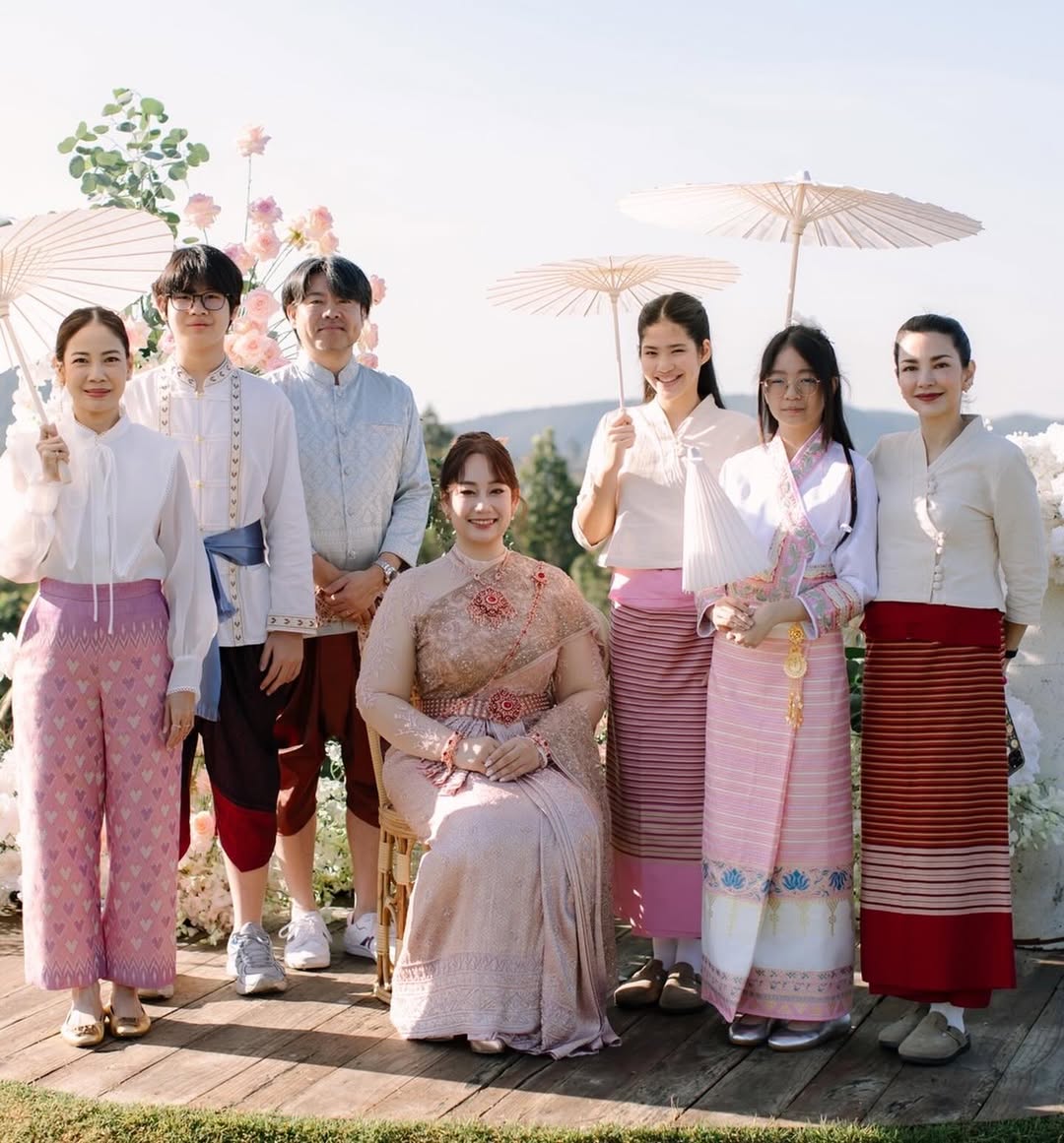 อ้อม - พิยดา จุฑารัตนกุล