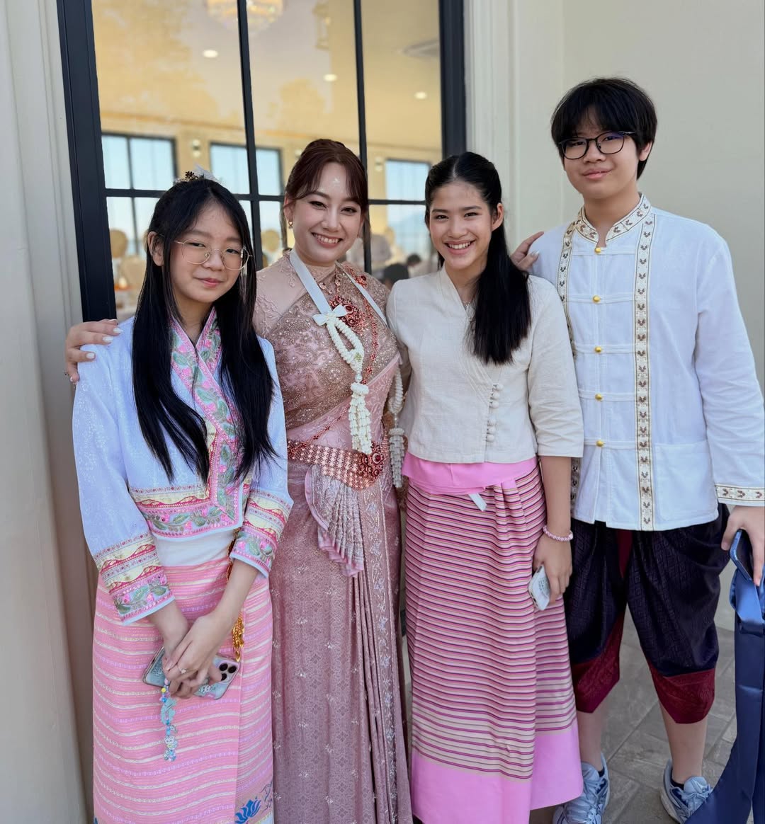 อ้อม - พิยดา จุฑารัตนกุล