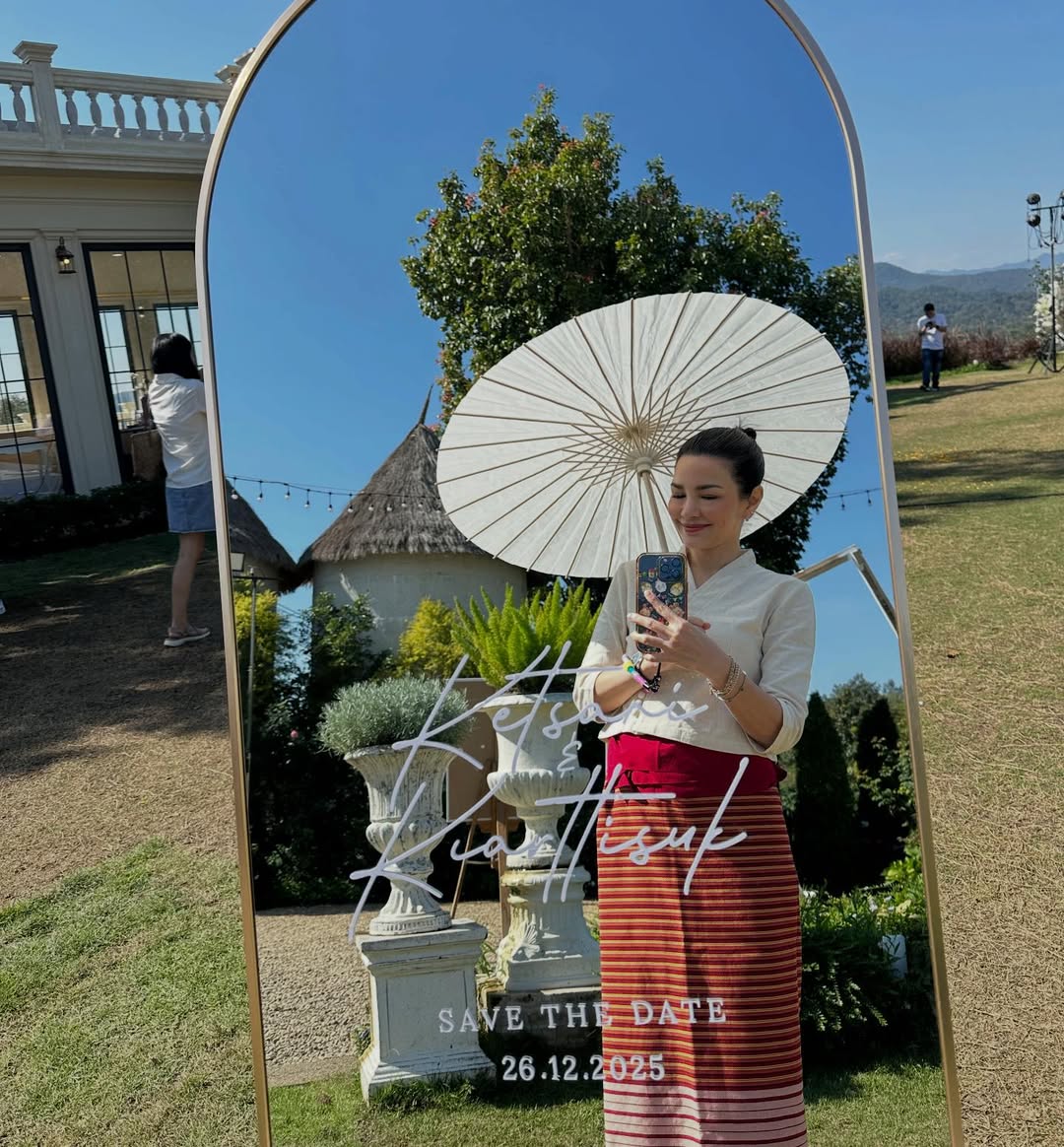 อ้อม - พิยดา จุฑารัตนกุล