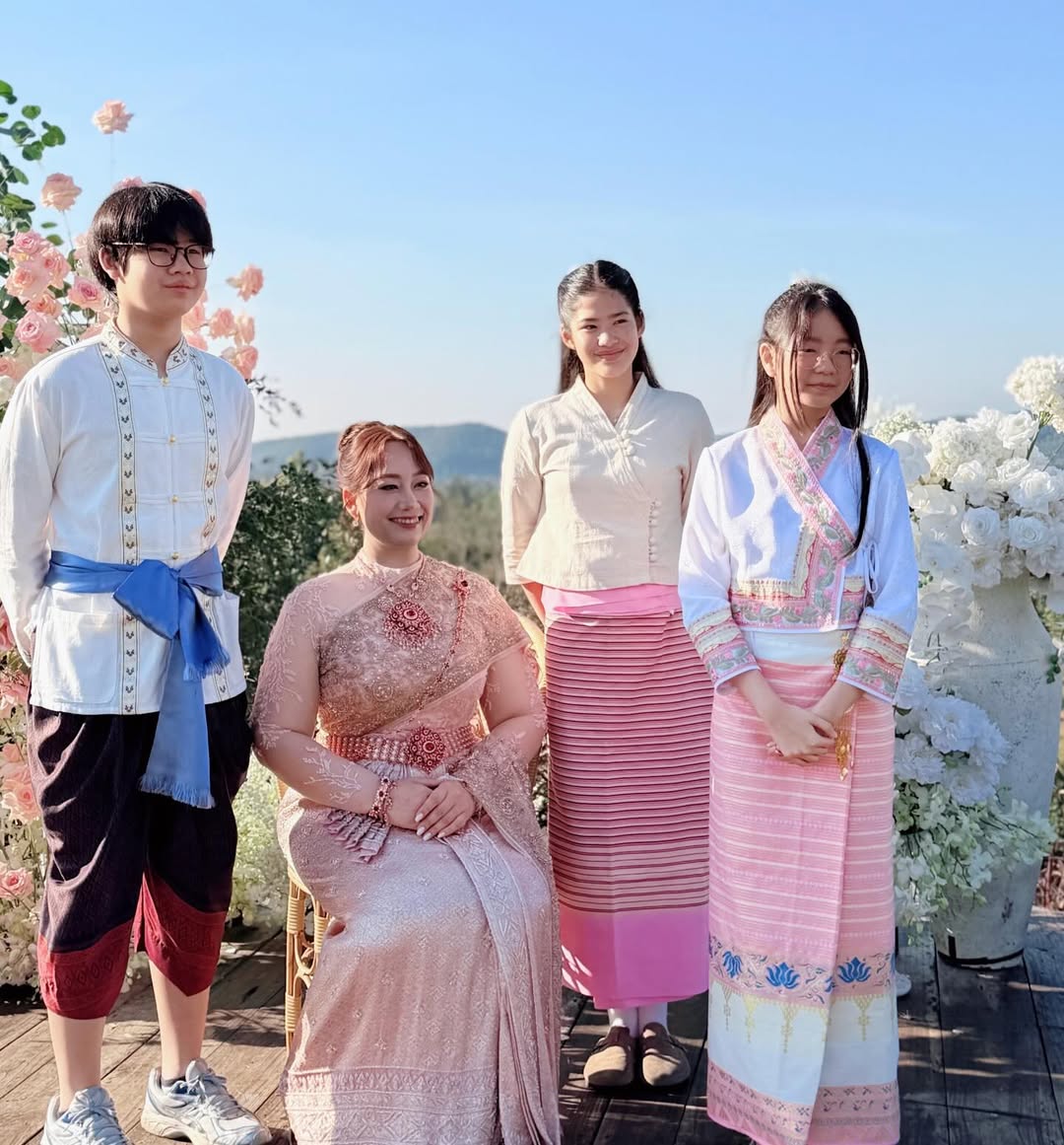 อ้อม - พิยดา จุฑารัตนกุล