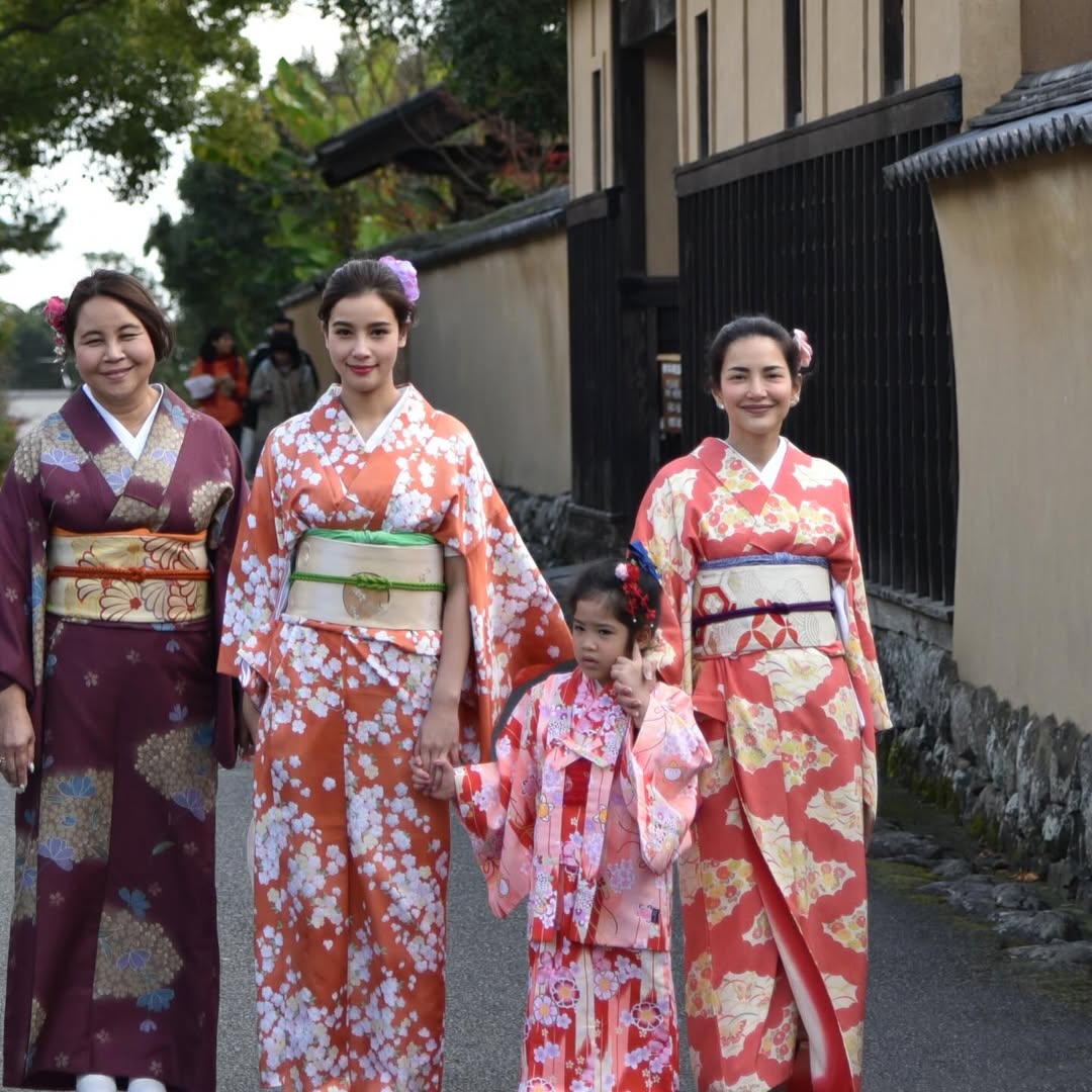 อ้อม - พิยดา จุฑารัตนกุล