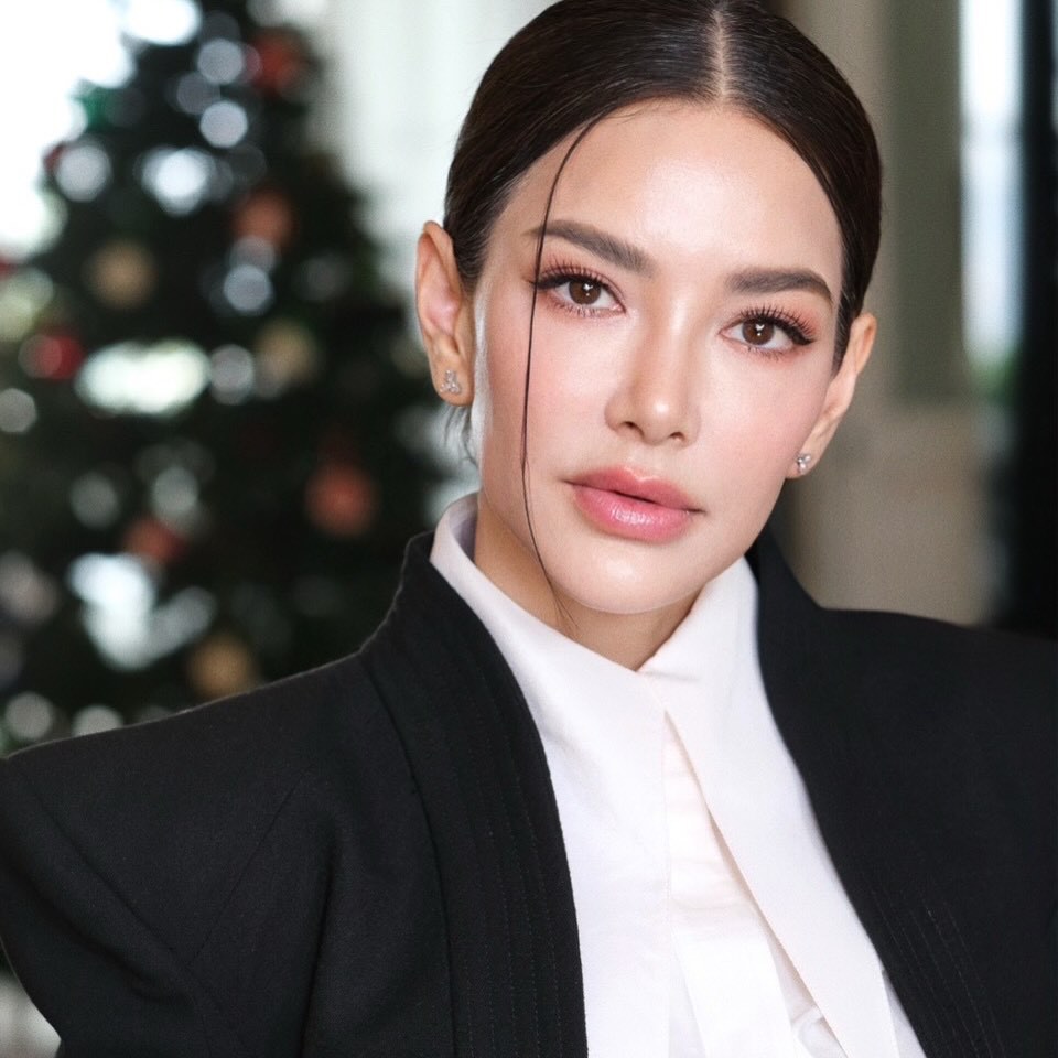 อ้อม - พิยดา จุฑารัตนกุล