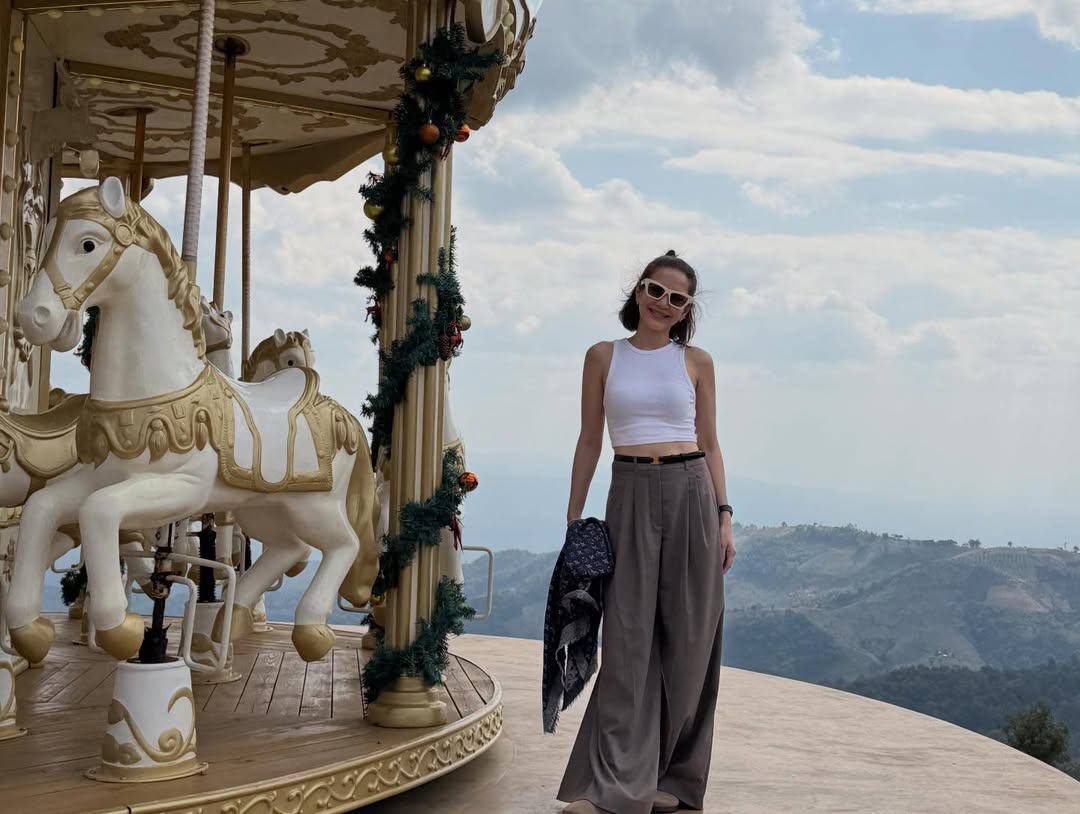 อ้อม - พิยดา จุฑารัตนกุล