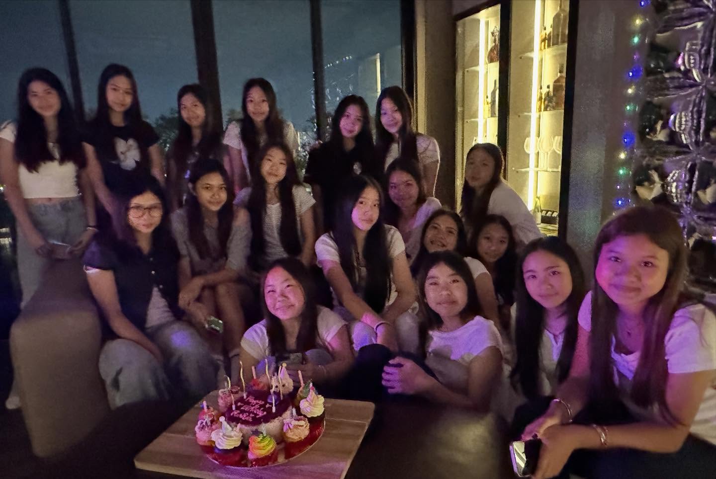 อ้อม - พิยดา จุฑารัตนกุล