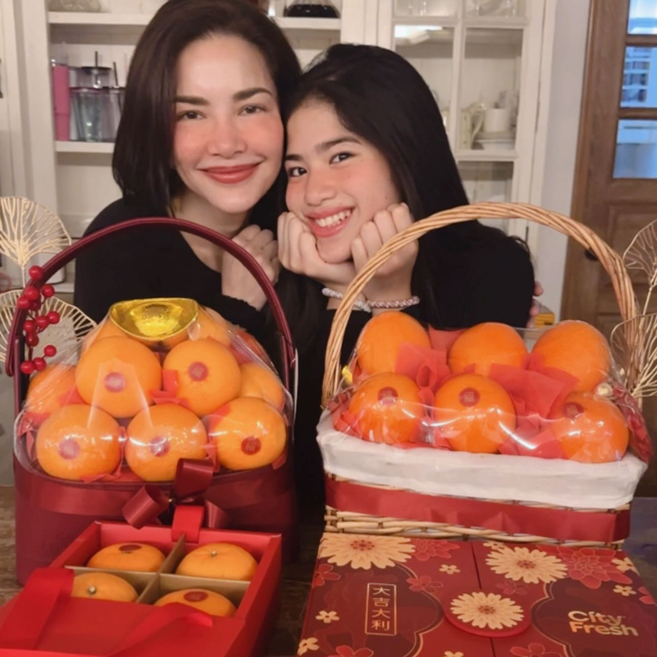 อ้อม - พิยดา จุฑารัตนกุล