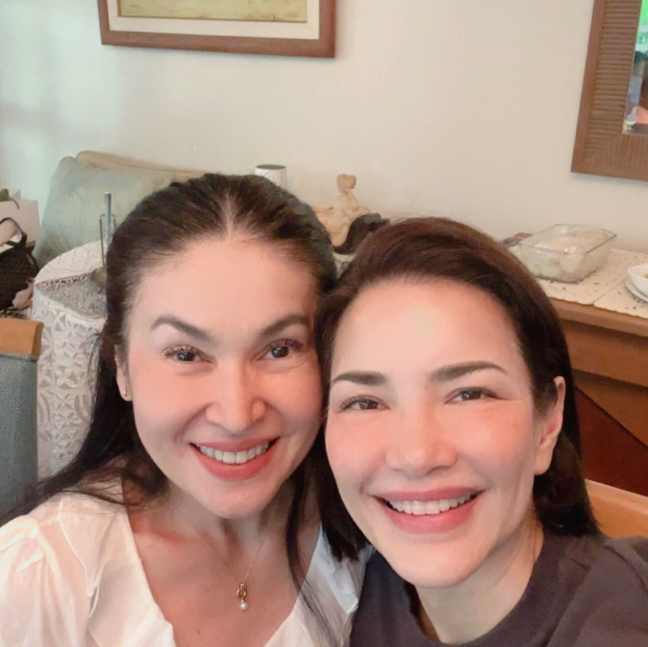 อ้อม - พิยดา จุฑารัตนกุล