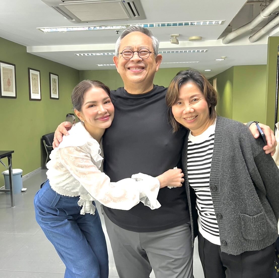 อ้อม - พิยดา จุฑารัตนกุล