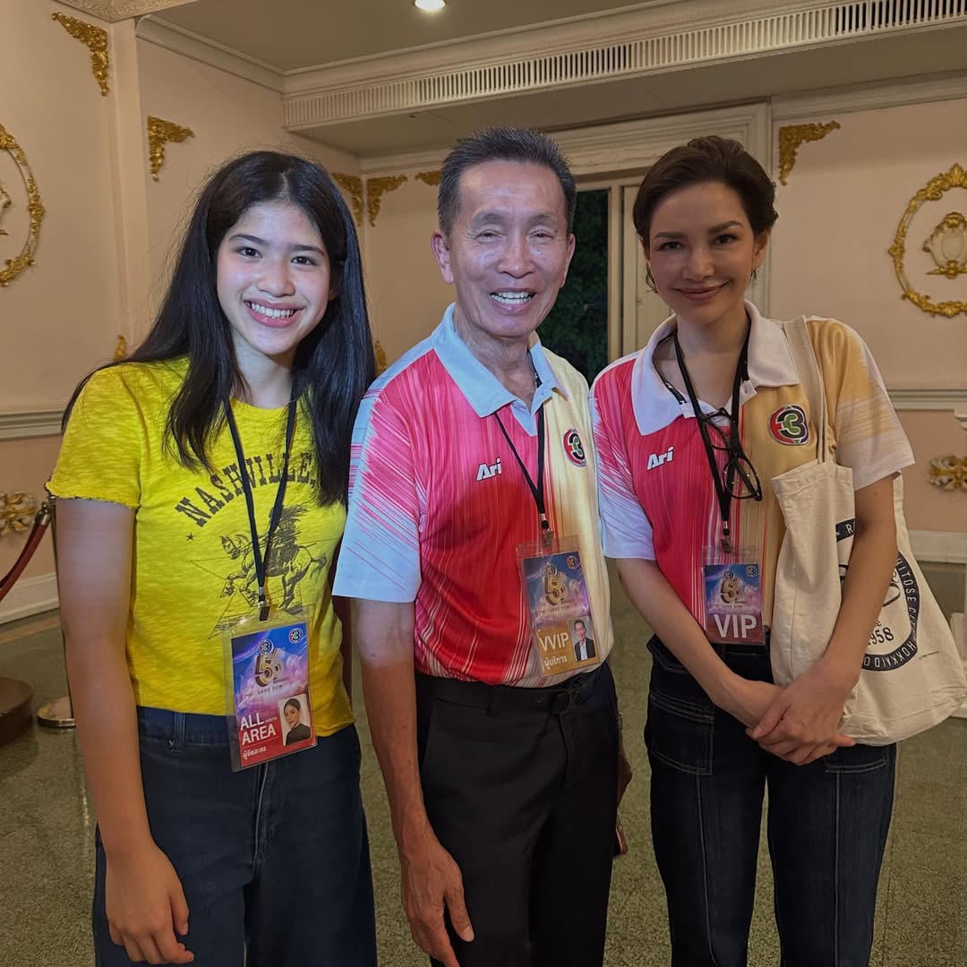 อ้อม - พิยดา จุฑารัตนกุล