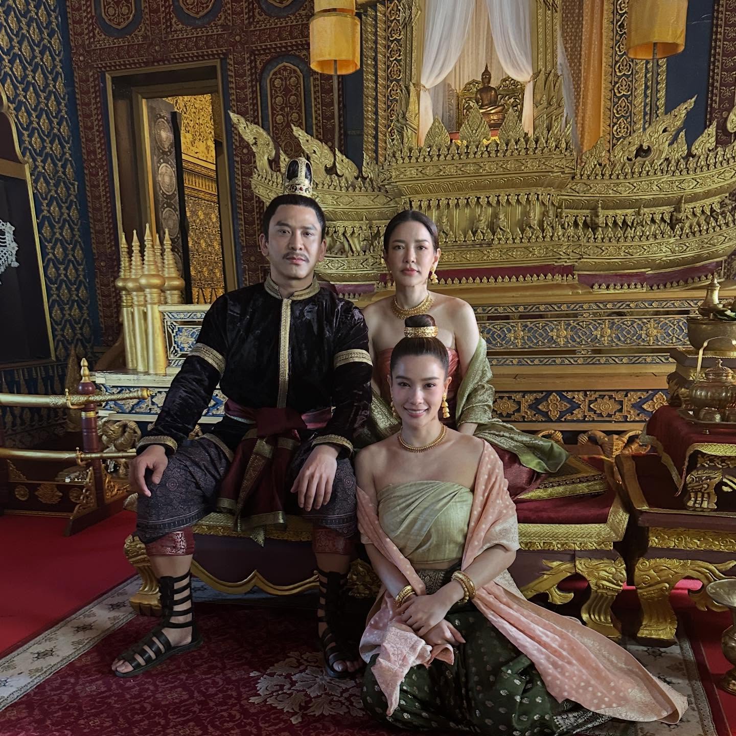 อ้อม - พิยดา จุฑารัตนกุล