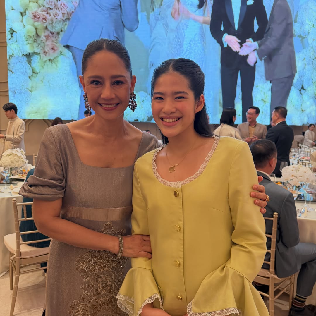 อ้อม - พิยดา จุฑารัตนกุล