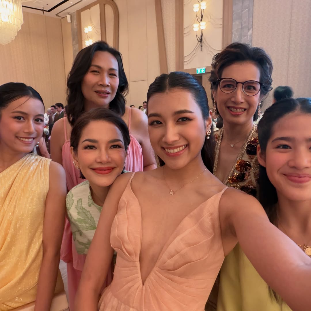 อ้อม - พิยดา จุฑารัตนกุล